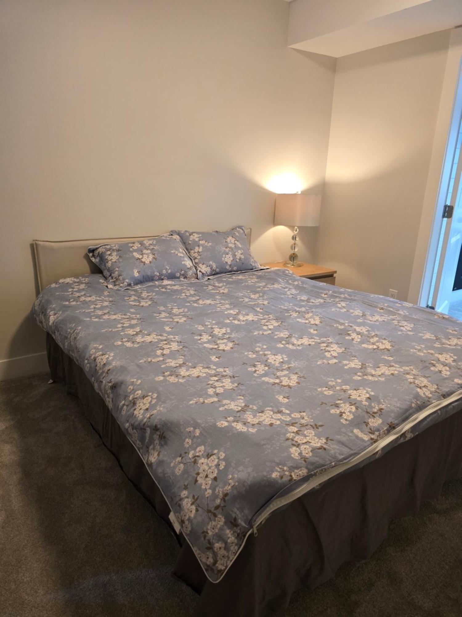 Private 1 Bedroom In Brookswood Langley Eksteriør bilde